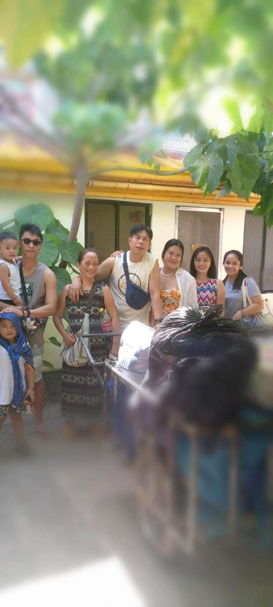 Bambooze Hauz Hotel Balabag  Exterior photo